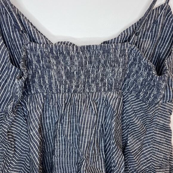 Abercrombie & Fitch Women's Pin Stripe Babydoll Tank Top Size Large Smocked Back - Picture 3 of 6